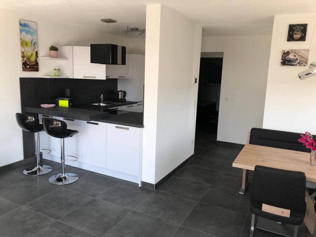 Moderne Ferienwohnung Mit Terrasse Und Garten Verwaltungsgemeinschaft Haldenwang المظهر الخارجي الصورة