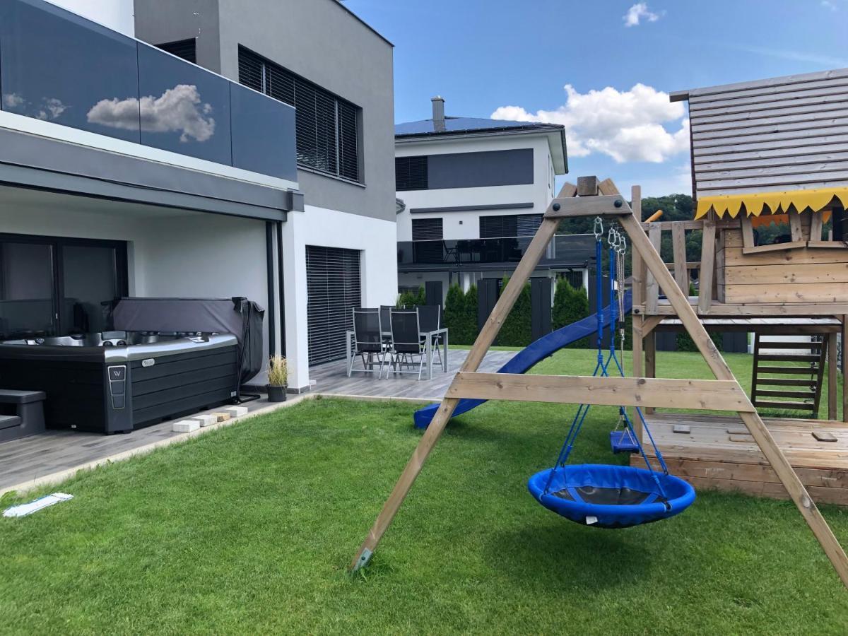 Moderne Ferienwohnung Mit Terrasse Und Garten Verwaltungsgemeinschaft Haldenwang المظهر الخارجي الصورة